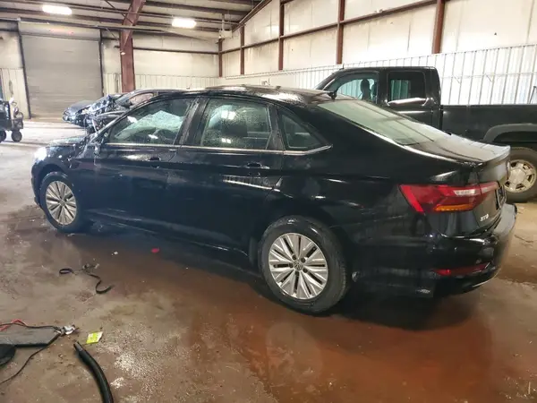 3VWC57BU2KM179176 2019 VOLKSWAGEN JETTA - Image 2
