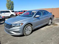 3VWC57BU2KM198276 2019 VOLKSWAGEN JETTA