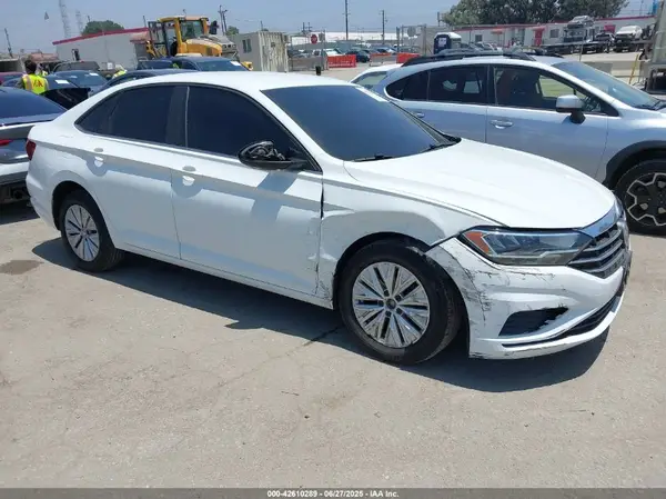 3VWC57BU2KM216453 2019 VOLKSWAGEN JETTA - Image 1