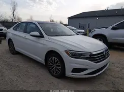 3VWC57BU2KM218042 2019 VOLKSWAGEN JETTA