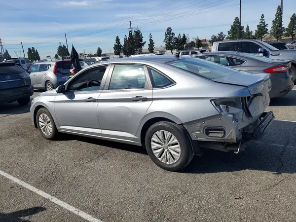 3VWC57BU2KM219479 2019 VOLKSWAGEN JETTA - Image 2