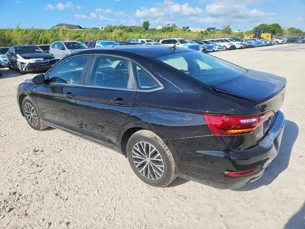 3VWC57BU2KM220051 2019 VOLKSWAGEN JETTA - Image 2