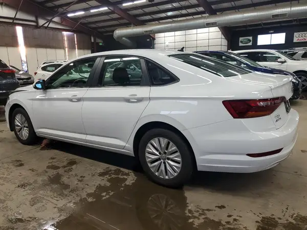 3VWC57BU2KM229476 2019 VOLKSWAGEN JETTA - Image 2