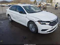 3VWC57BU2KM233740 2019 VOLKSWAGEN JETTA