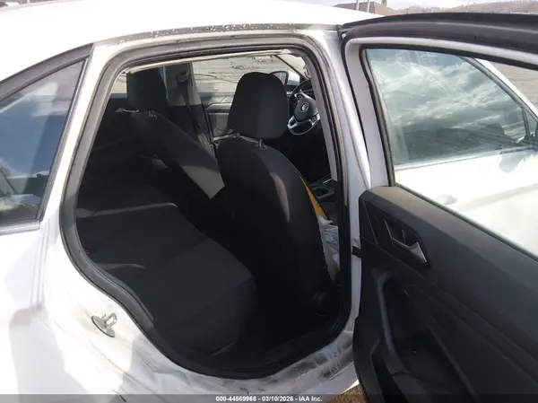 3VWC57BU2KM233740 2019 VOLKSWAGEN JETTA - Image 8