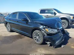 3VWC57BU2KM233902 2019 VOLKSWAGEN JETTA