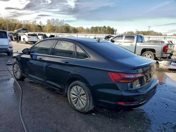 3VWC57BU2KM239716 2019 VOLKSWAGEN JETTA - Image 2