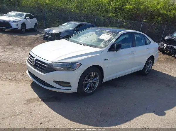 3VWC57BU2KM243703 2019 VOLKSWAGEN JETTA - Image 2