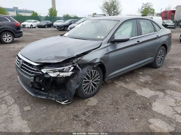 3VWC57BU2KM253129 2019 VOLKSWAGEN JETTA - Image 2