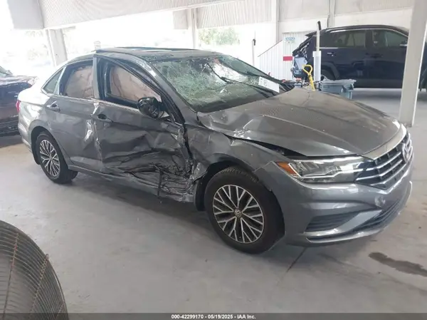 3VWC57BU2LM083601 2020 VOLKSWAGEN JETTA - Image 1
