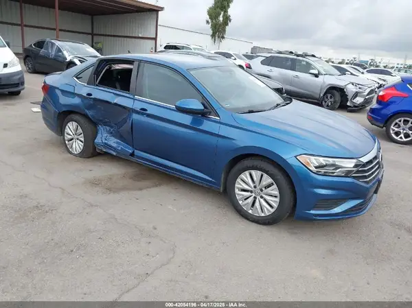 3VWC57BU2LM086126 2020 VOLKSWAGEN JETTA - Image 1