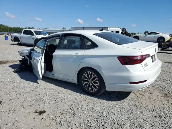 3VWC57BU2LM105452 2020 VOLKSWAGEN JETTA - Image 2