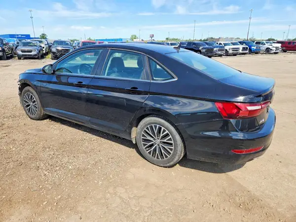 3VWC57BU2MM007992 2021 VOLKSWAGEN JETTA - Image 2