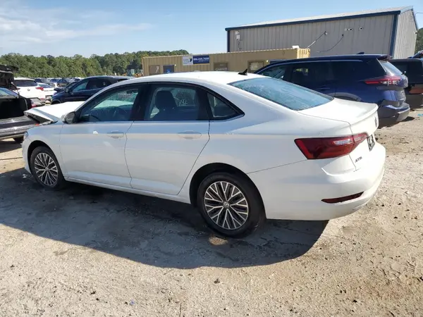 3VWC57BU2MM011718 2021 VOLKSWAGEN JETTA - Image 2