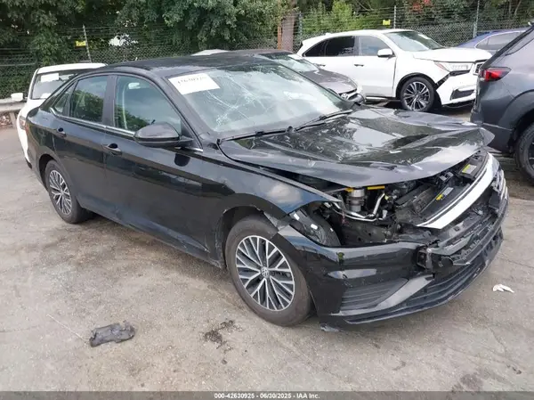 3VWC57BU2MM030317 2021 VOLKSWAGEN JETTA - Image 1