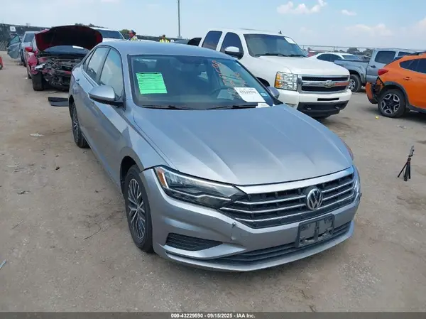 3VWC57BU2MM034772 2021 VOLKSWAGEN JETTA - Image 1