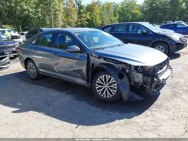 3VWC57BU2MM060207 2021 VOLKSWAGEN JETTA - Image 1