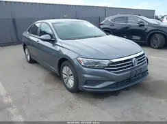 3VWC57BU3KM018416 2019 VOLKSWAGEN JETTA