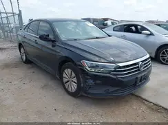 3VWC57BU3KM024166 2019 VOLKSWAGEN JETTA