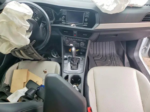 3VWC57BU3KM063470 2019 VOLKSWAGEN JETTA - Image 8
