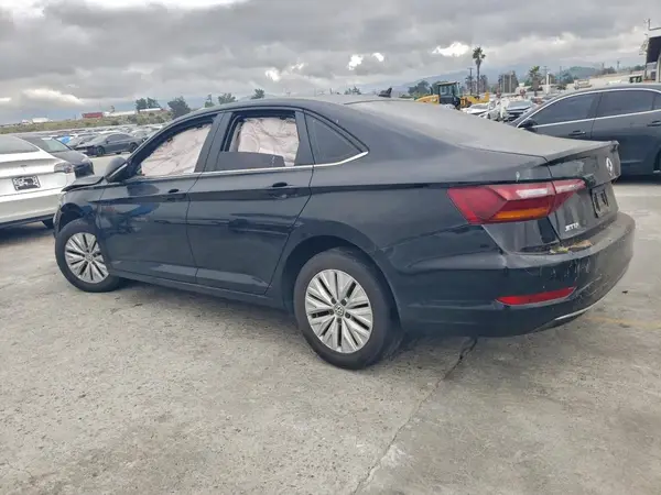 3VWC57BU3KM069981 2019 VOLKSWAGEN JETTA - Image 2