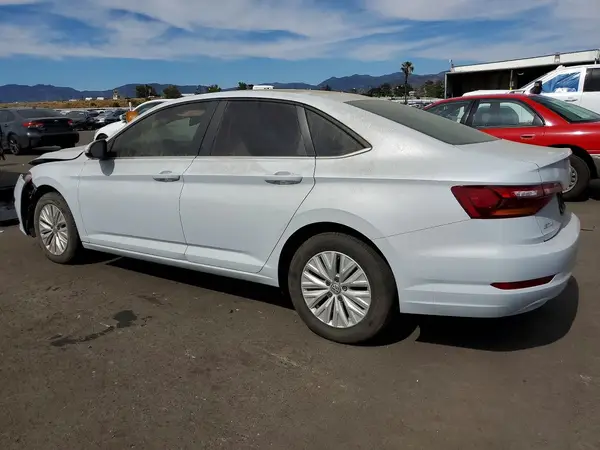 3VWC57BU3KM074081 2019 VOLKSWAGEN JETTA - Image 2