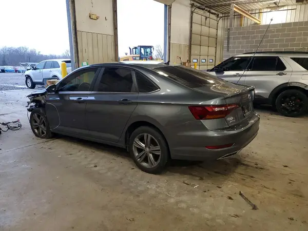 3VWC57BU3KM080124 2019 VOLKSWAGEN JETTA - Image 2