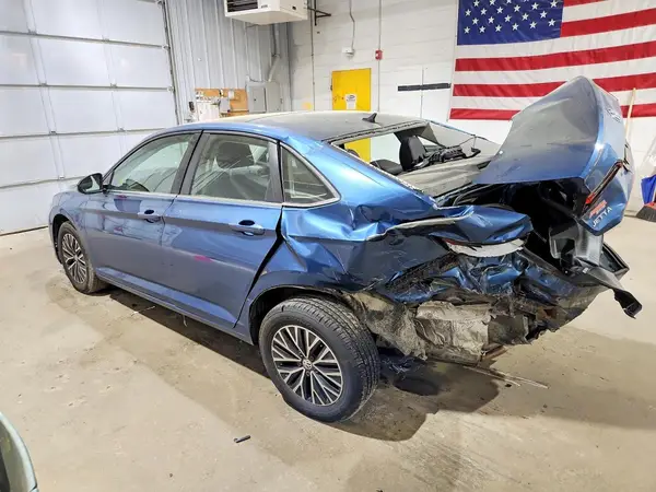 3VWC57BU3KM095075 2019 VOLKSWAGEN JETTA - Image 2