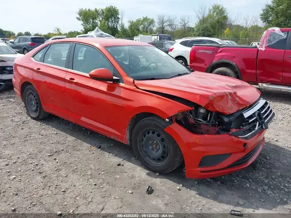 3VWC57BU3KM095769 2019 VOLKSWAGEN JETTA - Image 1