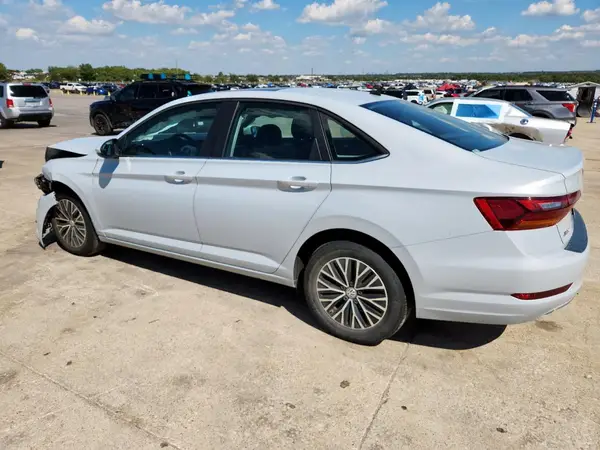 3VWC57BU3KM123120 2019 VOLKSWAGEN JETTA - Image 2
