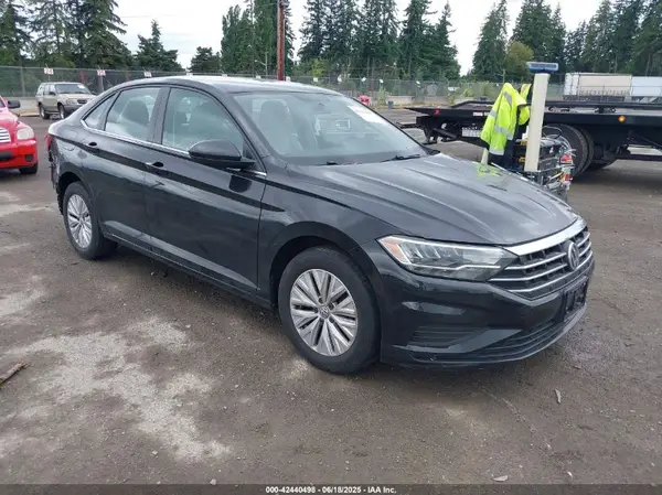 3VWC57BU3KM124378 2019 VOLKSWAGEN JETTA - Image 1