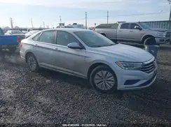 3VWC57BU3KM124476 2019 VOLKSWAGEN JETTA