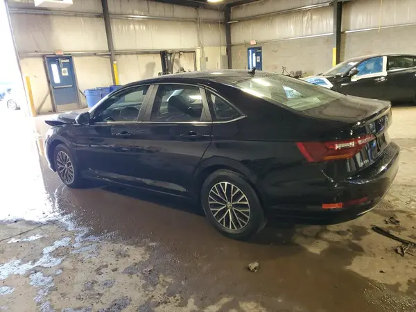 3VWC57BU3KM140709 2019 VOLKSWAGEN JETTA - Image 2