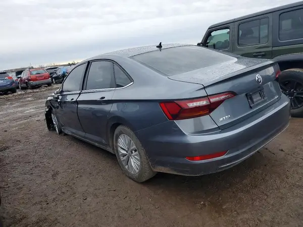 3VWC57BU3KM179106 2019 VOLKSWAGEN JETTA - Image 2