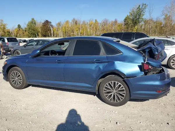 3VWC57BU3KM180126 2019 VOLKSWAGEN JETTA - Image 2