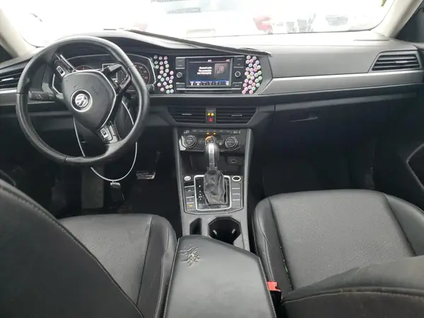3VWC57BU3KM187562 2019 VOLKSWAGEN JETTA - Image 8