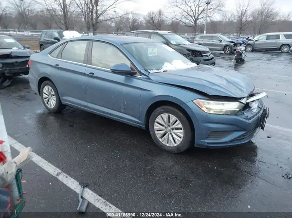 3VWC57BU3KM215232 2019 VOLKSWAGEN JETTA - Image 1