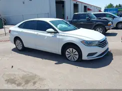 3VWC57BU3KM257237 2019 VOLKSWAGEN JETTA