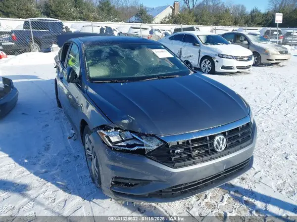 3VWC57BU3KM270215 2019 VOLKSWAGEN JETTA - Image 1