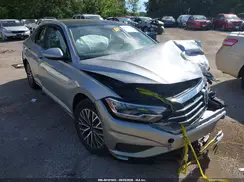 3VWC57BU3LM082196 2020 VOLKSWAGEN JETTA