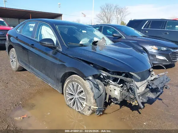 3VWC57BU3MM007189 2021 VOLKSWAGEN JETTA - Image 1