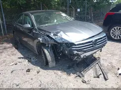 3VWC57BU3MM017818 2021 VOLKSWAGEN JETTA