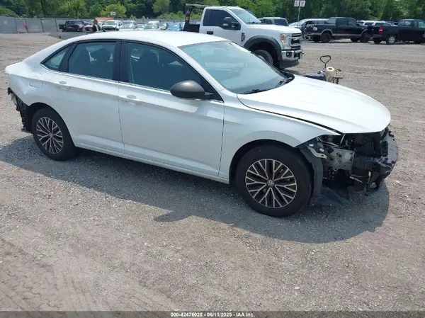 3VWC57BU3MM027507 2021 VOLKSWAGEN JETTA - Image 1