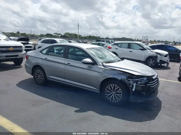 3VWC57BU3MM037177 2021 VOLKSWAGEN JETTA - Image 1