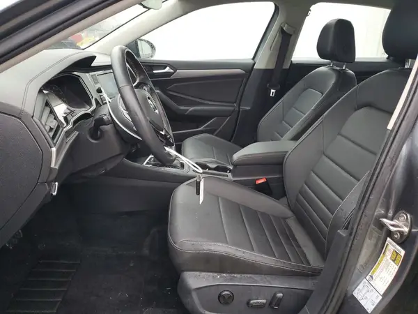 2021 VOLKSWAGEN JETTA auction photo 7