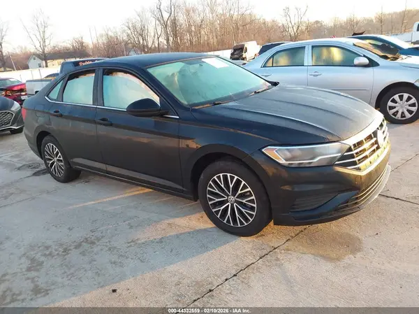 3VWC57BU3MM082510 2021 VOLKSWAGEN JETTA - Image 1