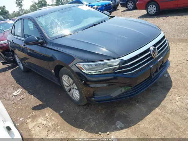 3VWC57BU4KM037153 2019 VOLKSWAGEN JETTA - Image 1
