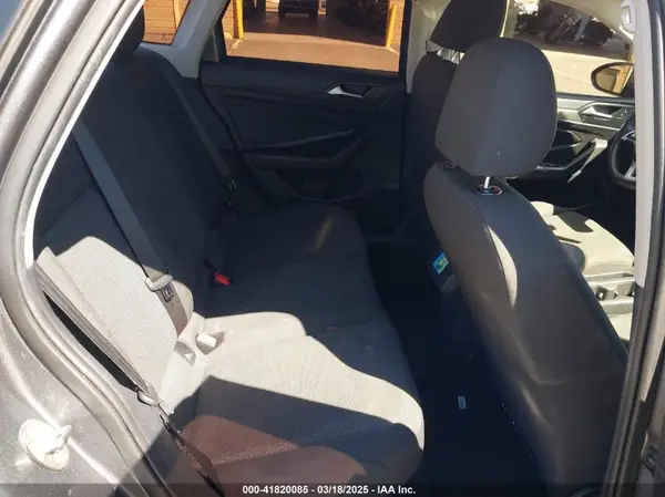 3VWC57BU4KM039422 2019 VOLKSWAGEN JETTA - Image 8