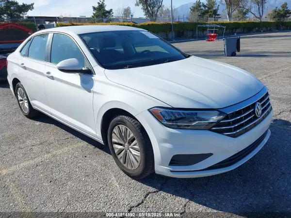 3VWC57BU4KM057788 2019 VOLKSWAGEN JETTA - Image 1