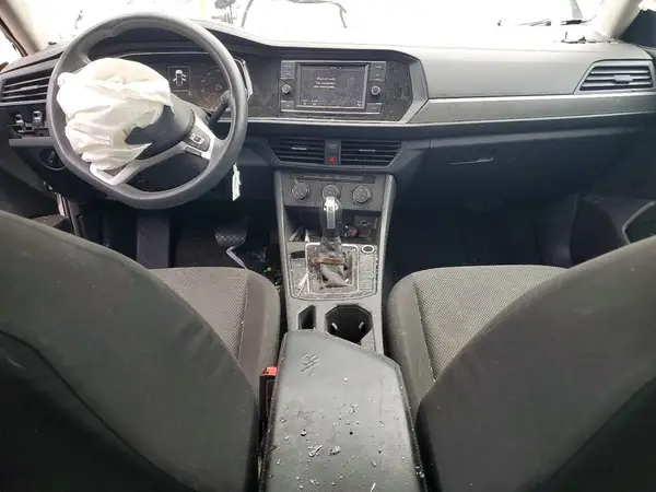 3VWC57BU4KM069990 2019 VOLKSWAGEN JETTA - Image 8